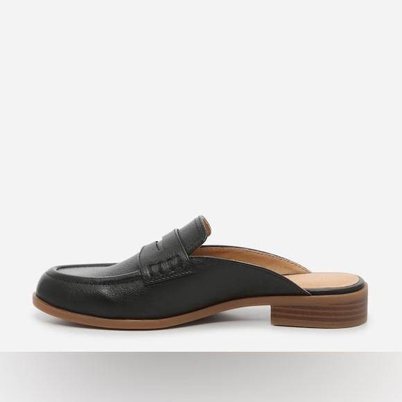 Crown Vintage Mules - Picture 5 of 5